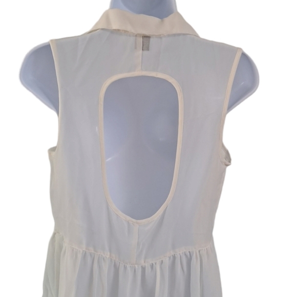 [Wet Seal]  Sheer Chiffon Top Off White Size Medium - Picture 7 of 7